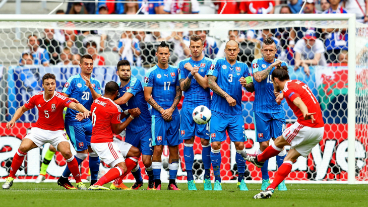 Гарет Бэйл открывает счет