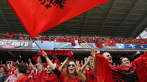 Болельщики сборной Албании