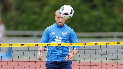 Денис Глушаков