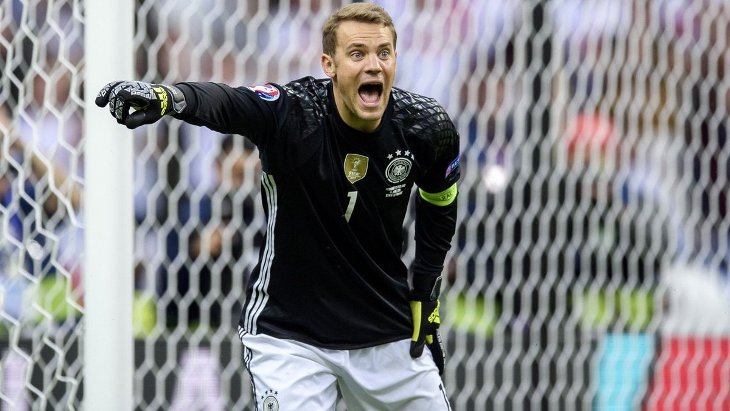 Мануэль Нойер — капитан