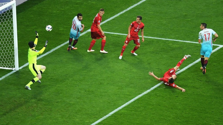 Бурак Йилмаз распечатал ворота Чеха