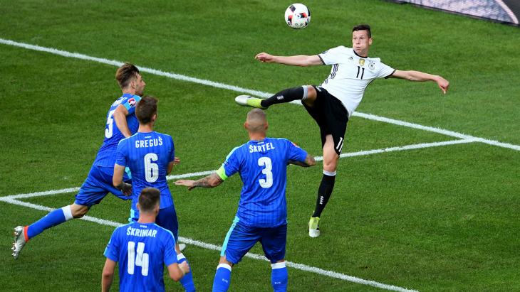 Юлиан Дракслер делает счет крупным