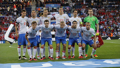 Футболисты сборной России