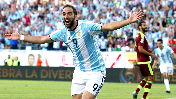 Всем нужен Игуаин