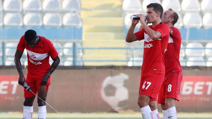 Один из многочисленных перерывов на «водопой»