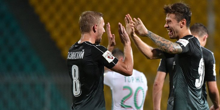 «Быки» разгромили «Терек»