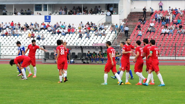 «Балтика» и «Спартак-Нальчик» разошлись миром