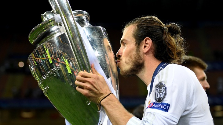 Гарет Бейл с кубком Лиги чемпионов