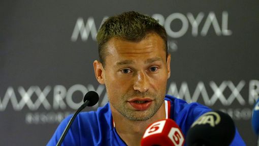 Василий Березуцкий