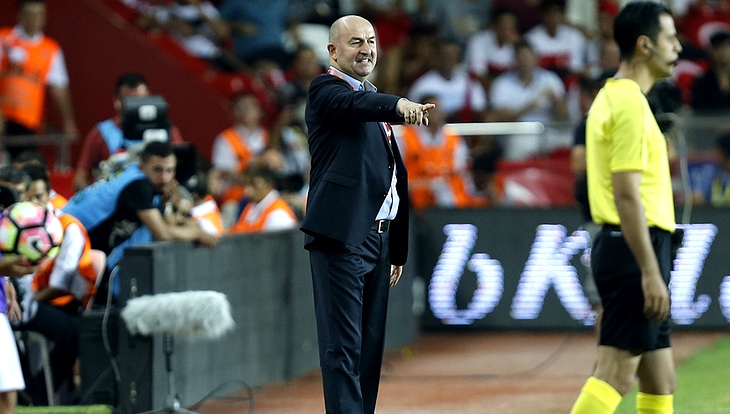 Станислав Черчесов