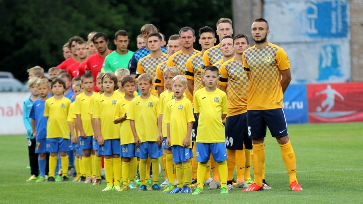 Футболисты «Луча-Энергии»