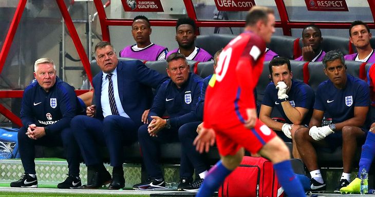 Под руководством Эллардайса сборная Англии успела провести лишь один матч 