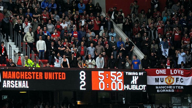 В 2011 году «Арсенал» проиграл «Манчестер Юнайтед» на «Олд Траффорд» со счетом 2:8