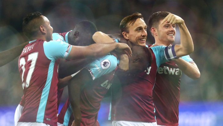 «Молотобойцы» обыграли соседей