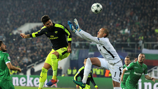 Фрагмент матча «Арсенал» — «Лудогорец»