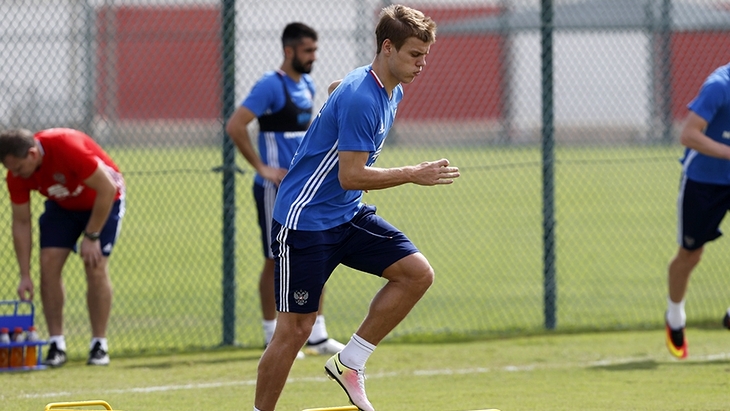 Александр Кокорин снова в сборной России