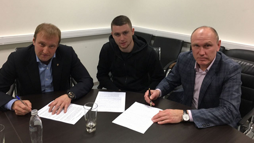 Клубы заключили трансферный контракт