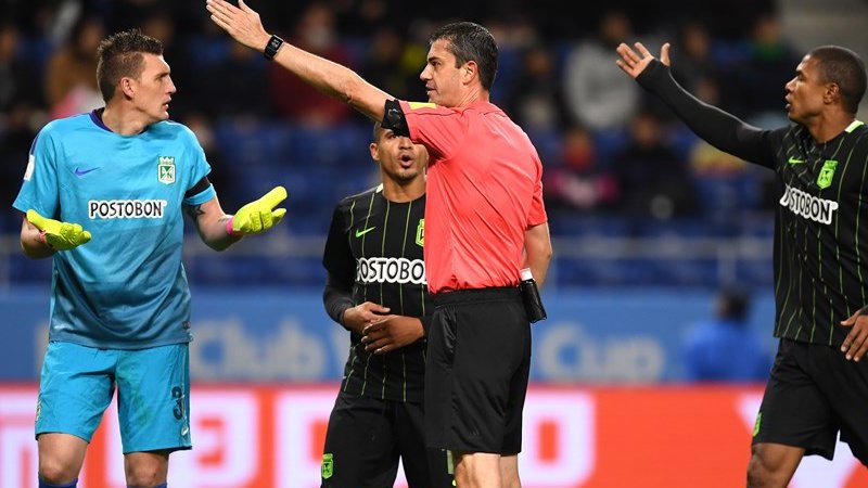 Виктор Кошшои воспользовался помощью видеоассистента