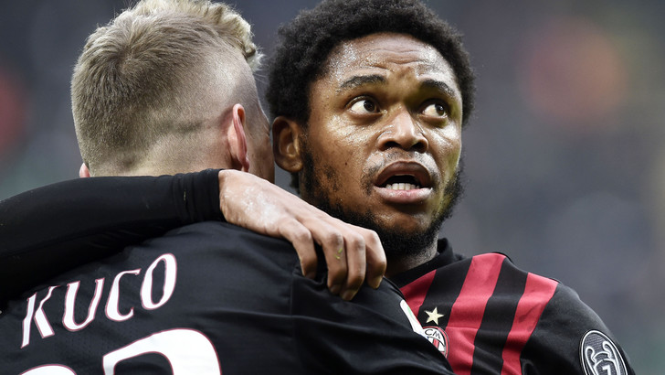 Луис Адриано