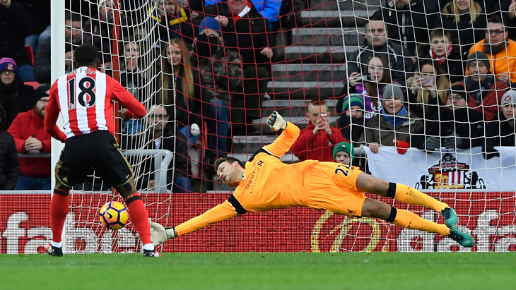 Джермейн Дефо забил два пенальти