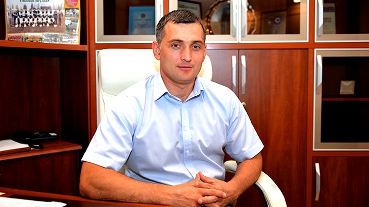 Геннадий Крапивка