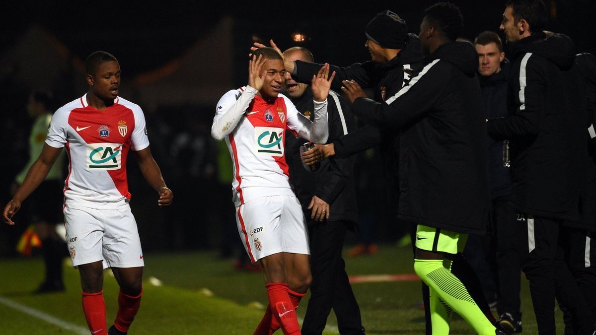 «Монегаски» «перестреляли» «Шамбли»