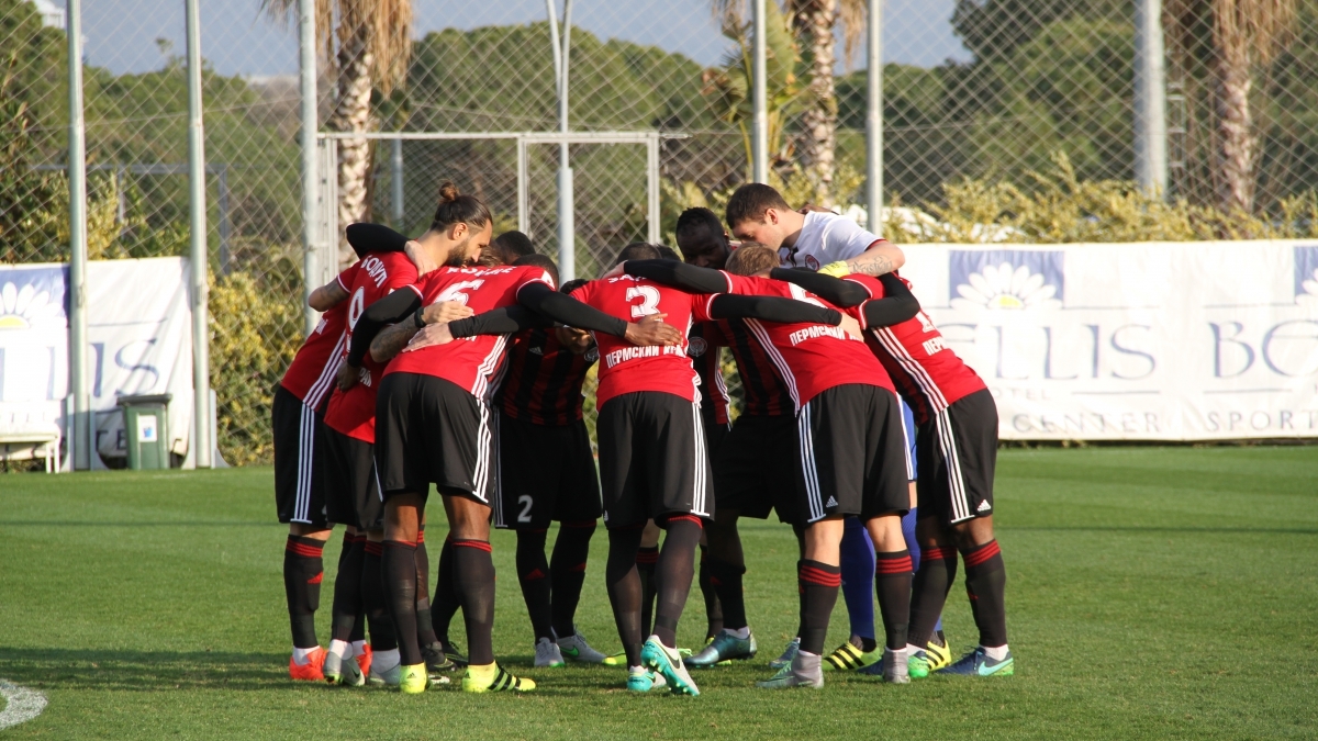 «Амкар» уступил сборной Узбекистана