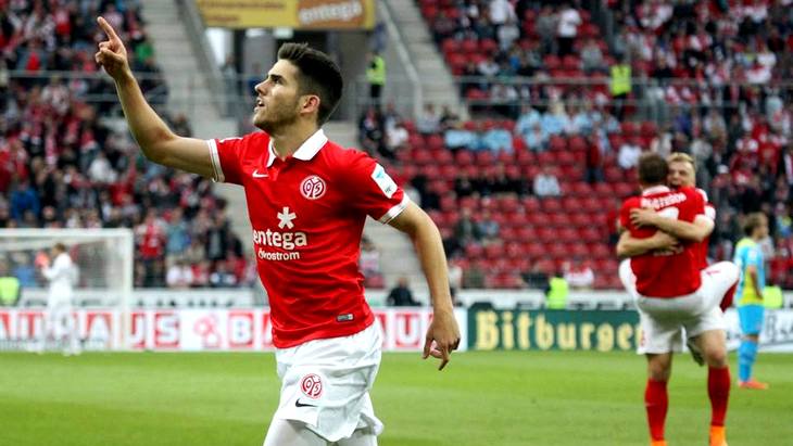 Хайро Самперио