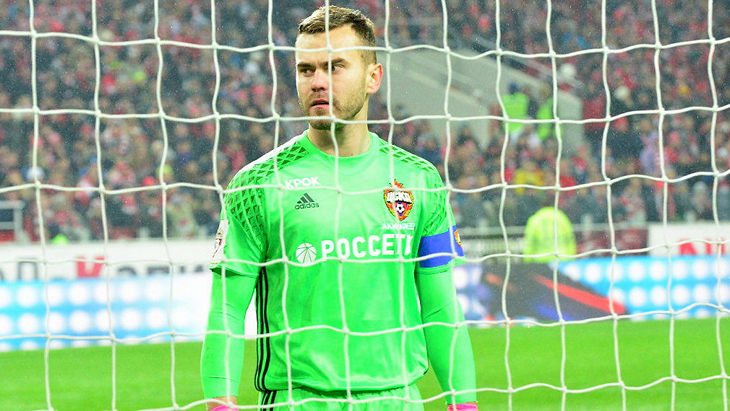 Игорь Акинфеев