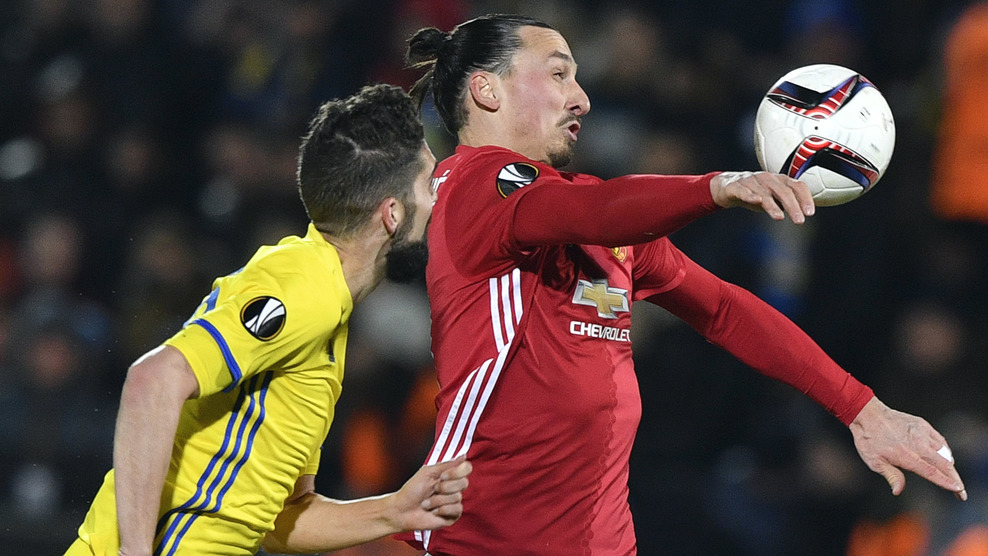 Миха Мевля в борьбе со Златаном Ибрагимовичем