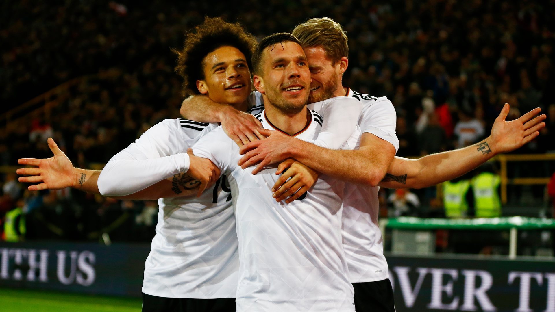 Лукас Подольски