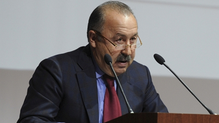 Валерий Газзаев