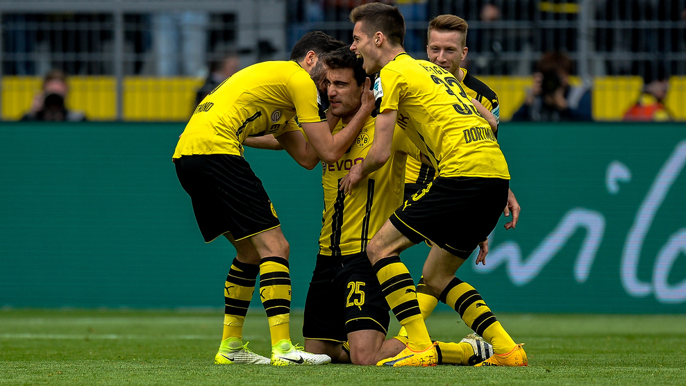 «Боруссия» переиграла «Айнтрахт»