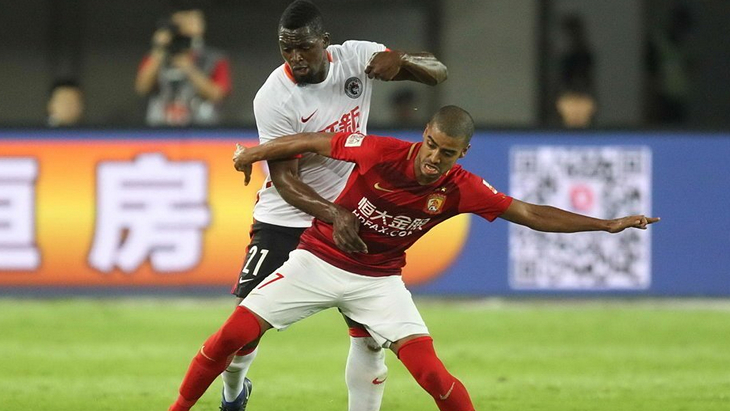 «Гуанчжоу Эвергранд» – «Ляонин Хувин»