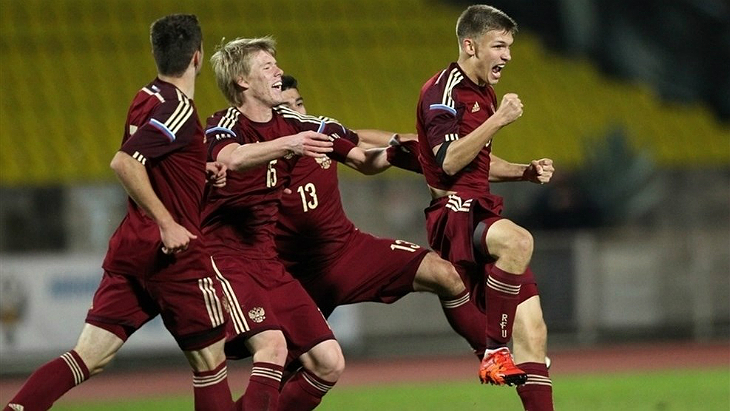 Россияне сумели пробиться в элитный раунд ЧЕ-2016