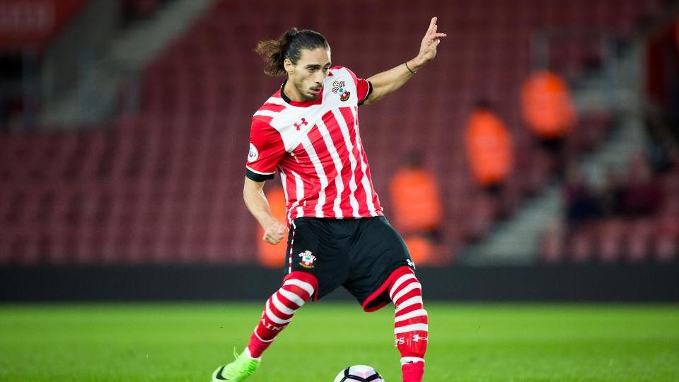 Мартин Касерес