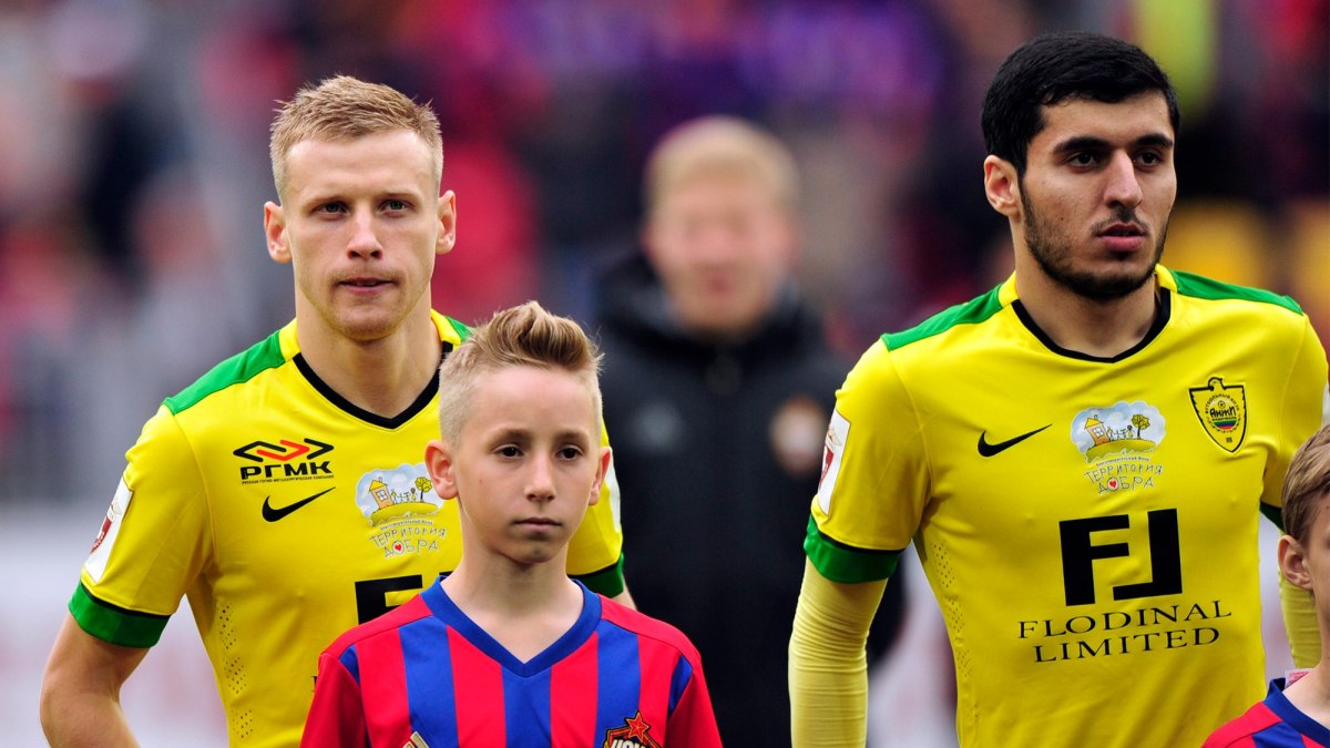 Футболисты «Анжи»