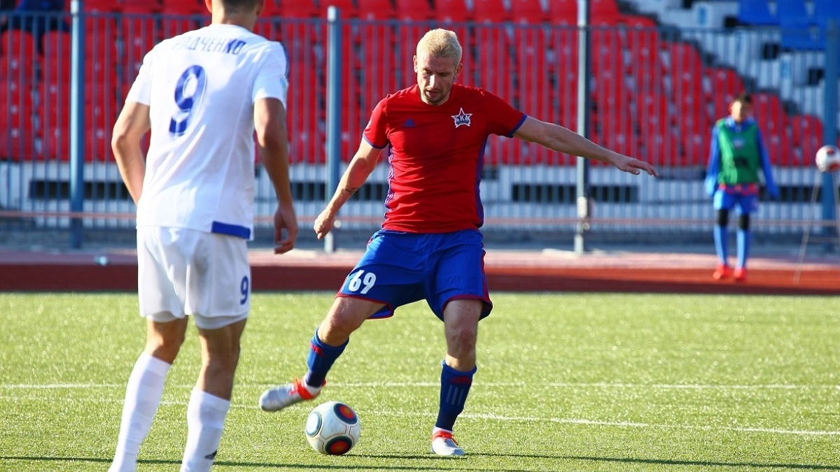 Денис Дедечко