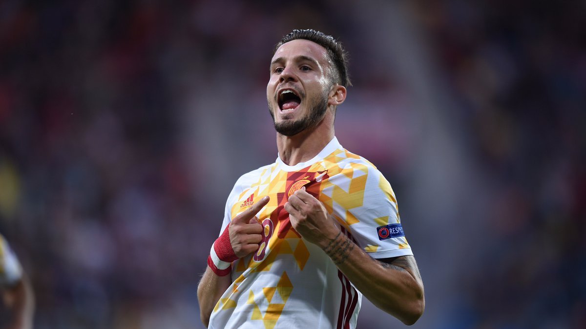 Испанцы вышли в плей-офф