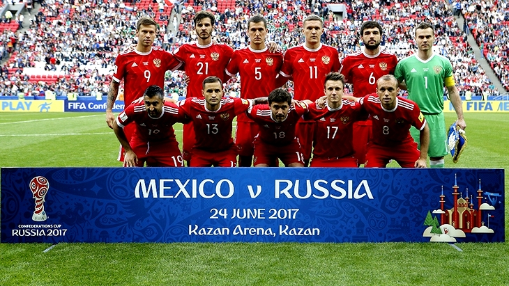 Сборная России перед игрой с Мексикой