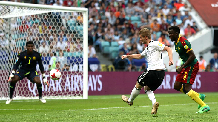 Тимо Вернер забивает гол