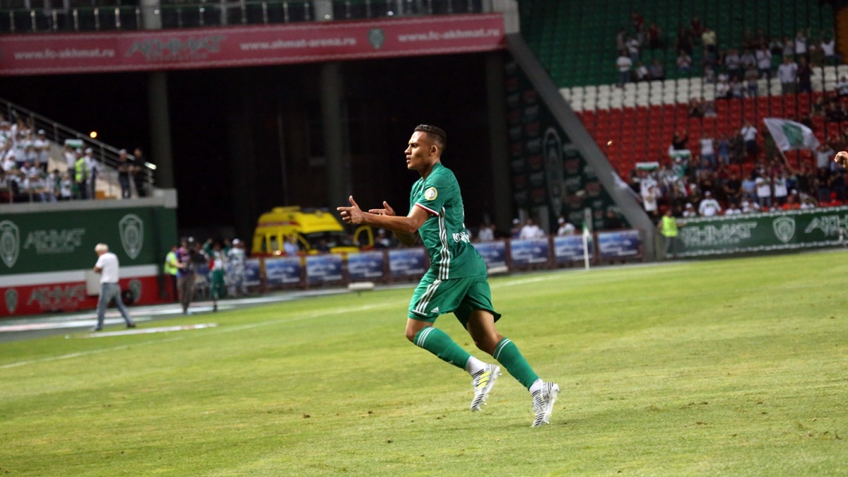 Леонардо Лима принес «Ахмату» победу над «Амкаром»