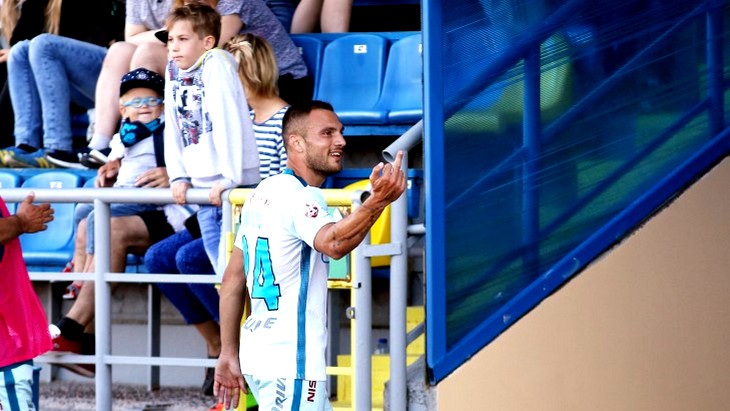 Йоан Молло и его дружеский жест