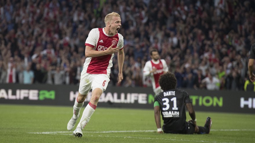 Донни ван де Бек