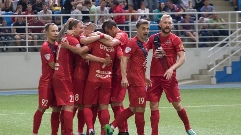 Футболисты «Енисея»