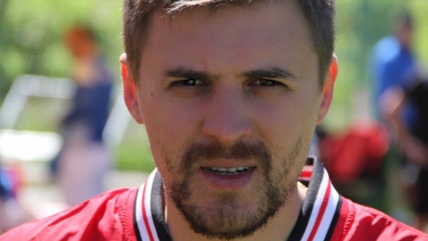 Денис Маслов