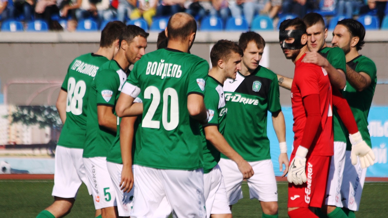 Футболисты «Томи»