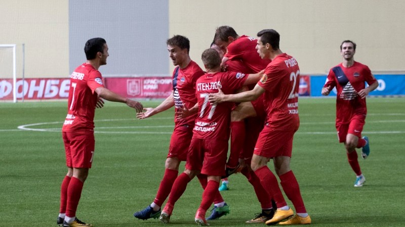 «Енисей» разгромил «Луч-Энергию»