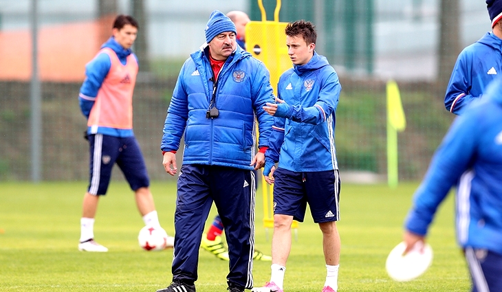 Станислав Черчесов и Александр Головин