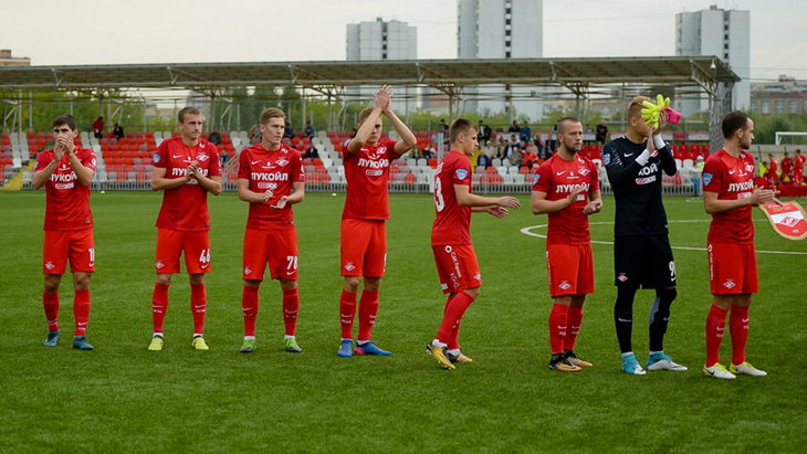 Футболисты «Спартака-2»